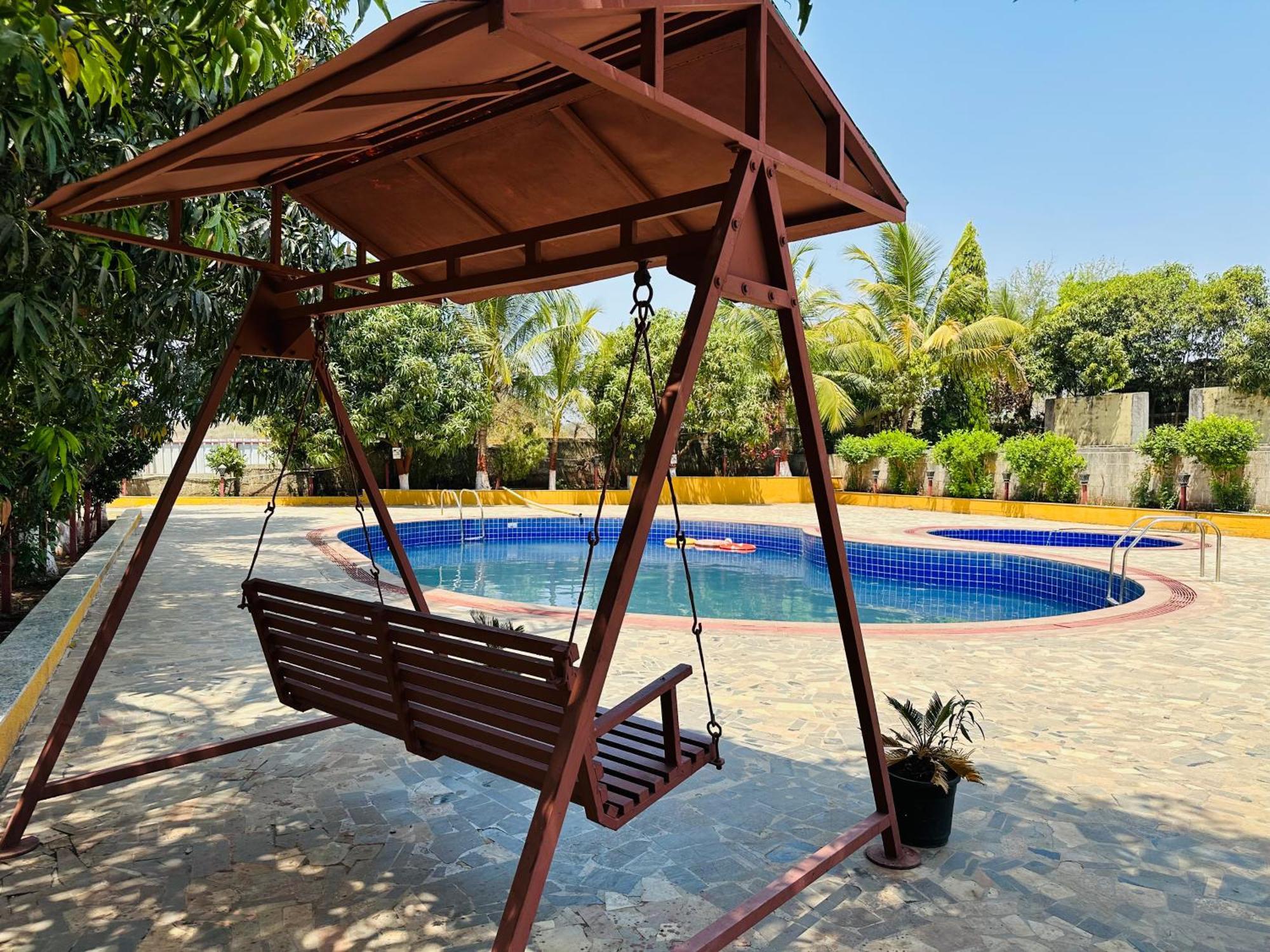 Lion Park Hotel & Resorts Sasan Gir Exterior photo
